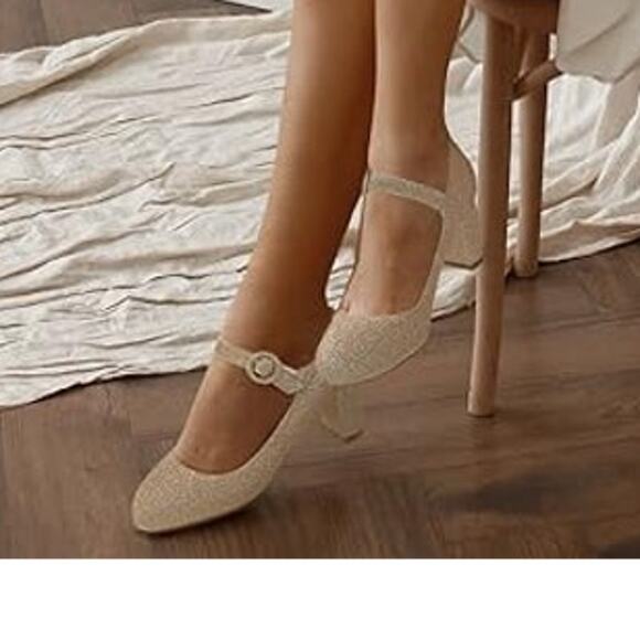 IDIFU Womens 10 Gold Glitter Candy Mary Jane 2.5" Block Heel Closed Toe Shoes - Picture 2 of 6